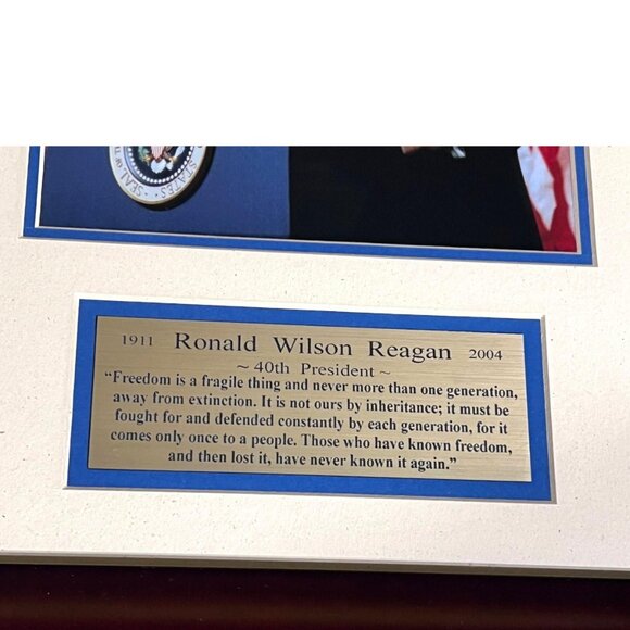 President Ronald Reagan Wall Hanging Picture Brass Plaque in Frame 21 X 14" Read - Picture 3 of 4